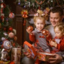 Семейная новогодняя фотосессия в студии - идеи и полезные советы