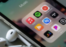 Apple Music, Spotify и YouTube Music ограничат доступ к российским артистам в Украине