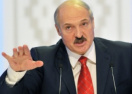 Лукашенко: Беларусь наклоняют, но мы на колени не встанем!
